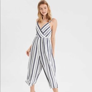 American Eagle Jumpsuit!!